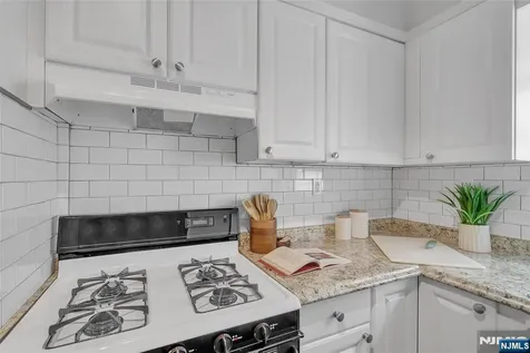 1053 Anderson Avenue Fort Lee NJ 07024
