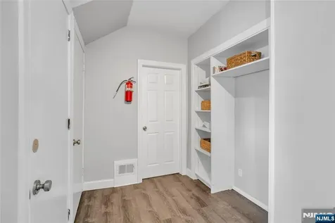 1053 Anderson Avenue Fort Lee NJ 07024