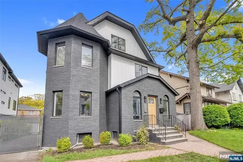 1053 Anderson Avenue Fort Lee NJ 07024