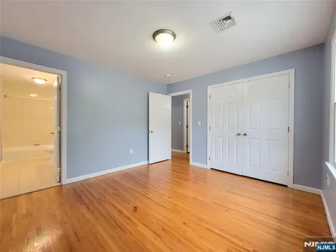 154 Norwood Avenue Lodi NJ 07644