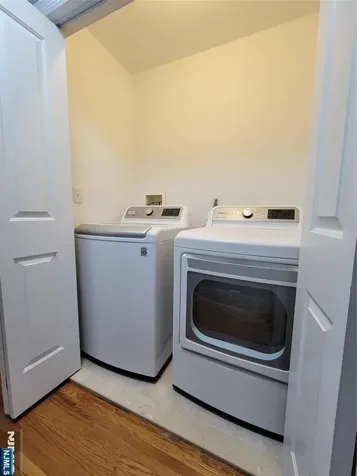 154 Norwood Avenue Lodi NJ 07644