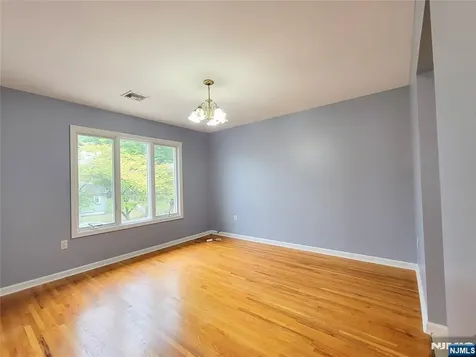 154 Norwood Avenue Lodi NJ 07644