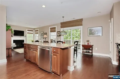 602 Four Seasons Lane Montvale NJ 07645