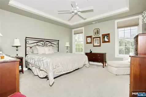 602 Four Seasons Lane Montvale NJ 07645