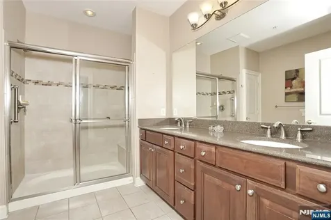 602 Four Seasons Lane Montvale NJ 07645