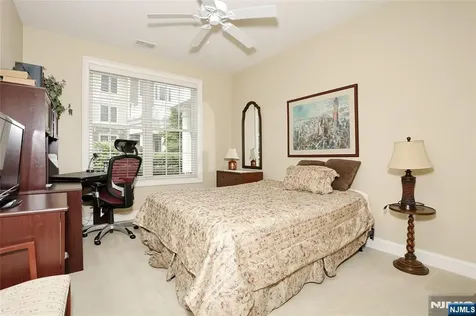 602 Four Seasons Lane Montvale NJ 07645