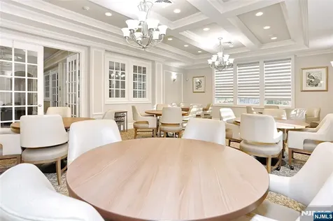 602 Four Seasons Lane Montvale NJ 07645