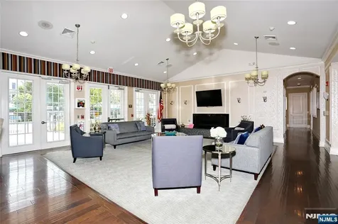 602 Four Seasons Lane Montvale NJ 07645