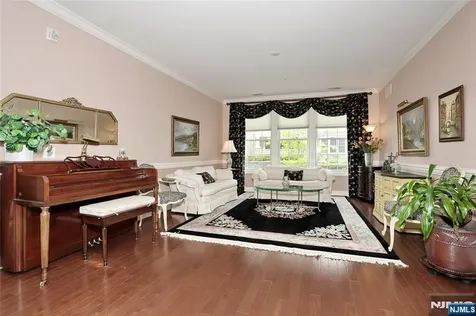 602 Four Seasons Lane Montvale NJ 07645