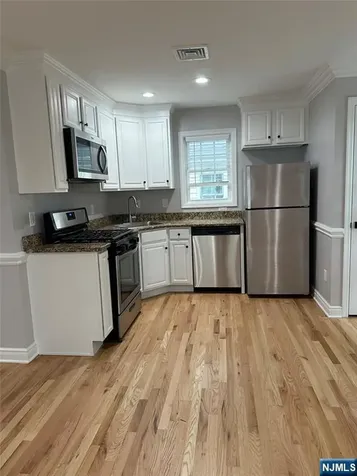 24 New Street Bayonne NJ 07002