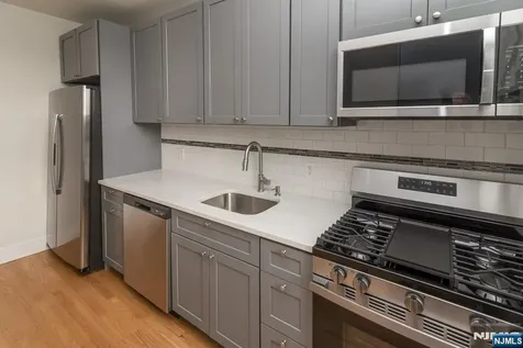 140 W Allendale Avenue Allendale NJ 07401