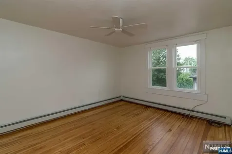 140 W Allendale Avenue Allendale NJ 07401