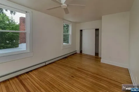 140 W Allendale Avenue Allendale NJ 07401
