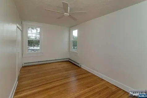 140 W Allendale Avenue Allendale NJ 07401