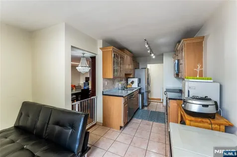 300 Winston Drive Cliffside Park NJ 07010