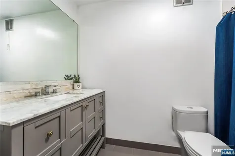 300 Winston Drive Cliffside Park NJ 07010