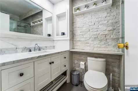 300 Winston Drive Cliffside Park NJ 07010