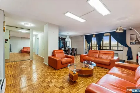 300 Winston Drive Cliffside Park NJ 07010