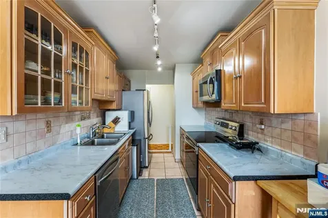 300 Winston Drive Cliffside Park NJ 07010