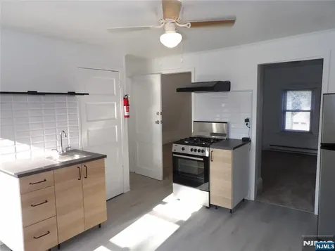 47 Van Pelt Place Little Falls NJ 07424