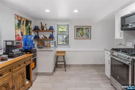 47 Van Pelt Place Little Falls NJ 07424