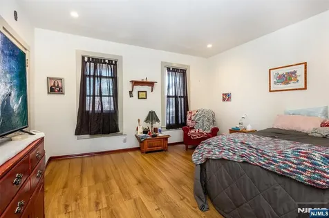 77 Stevens Avenue Little Falls NJ 07424