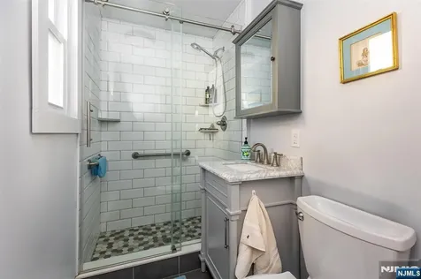 77 Stevens Avenue Little Falls NJ 07424