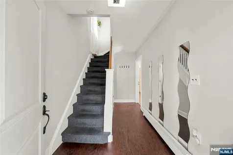 267 Hirliman Road Englewood NJ 07631