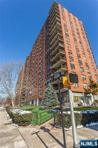 500 Central Avenue Union City NJ 07087