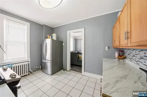 8401 2nd Avenue North Bergen NJ 07047
