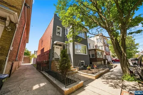 8401 2nd Avenue North Bergen NJ 07047