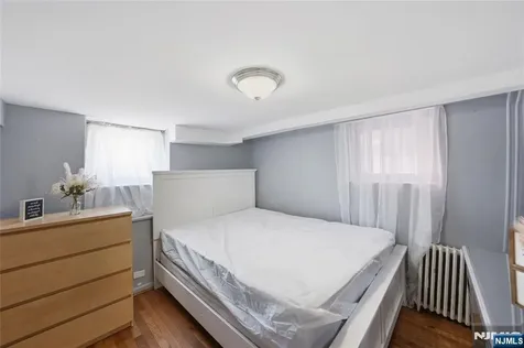 8401 2nd Avenue North Bergen NJ 07047