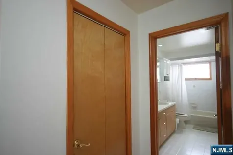 31 Marion Avenue Cliffside Park NJ 07010