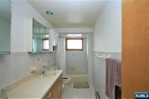 31 Marion Avenue Cliffside Park NJ 07010