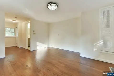 4 Marconi Street Tenafly NJ 07670