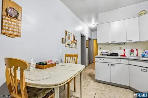 52 Preston Street Ridgefield Park NJ 07660