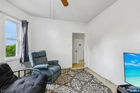 52 Preston Street Ridgefield Park NJ 07660