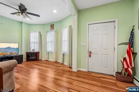 52 Preston Street Ridgefield Park NJ 07660