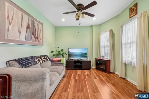52 Preston Street Ridgefield Park NJ 07660