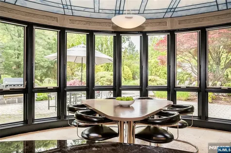 4 Hunter Ridge Woodcliff Lake NJ 07677
