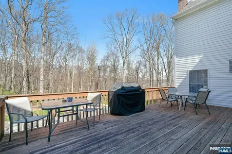 13 Greenfield Hill Sparta NJ 07871