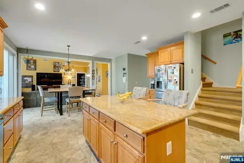 13 Greenfield Hill Sparta NJ 07871