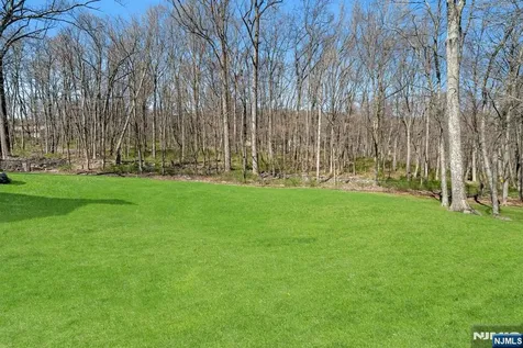 13 Greenfield Hill Sparta NJ 07871