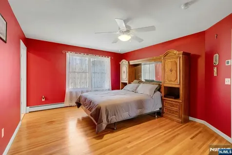 13 Greenfield Hill Sparta NJ 07871