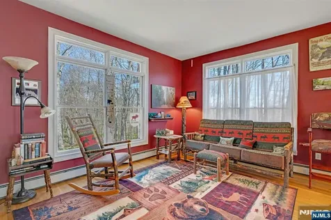 13 Greenfield Hill Sparta NJ 07871