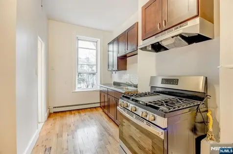 147 New York Avenue Jersey City NJ 07307