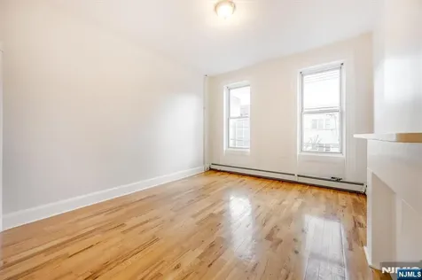 147 New York Avenue Jersey City NJ 07307