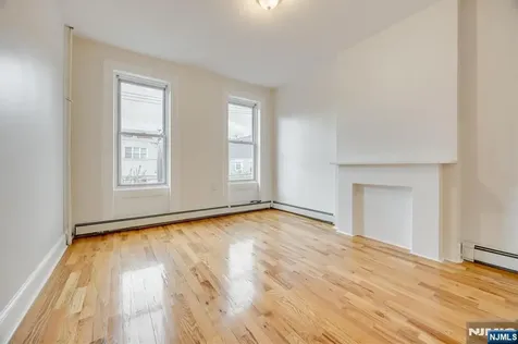 147 New York Avenue Jersey City NJ 07307