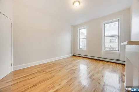 147 New York Avenue Jersey City NJ 07307