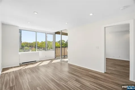 6 Horizon Road Fort Lee NJ 07024
